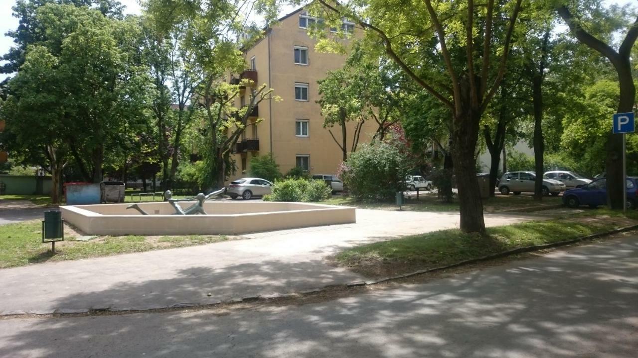 Koroesi Apartman Pécs Exterior foto